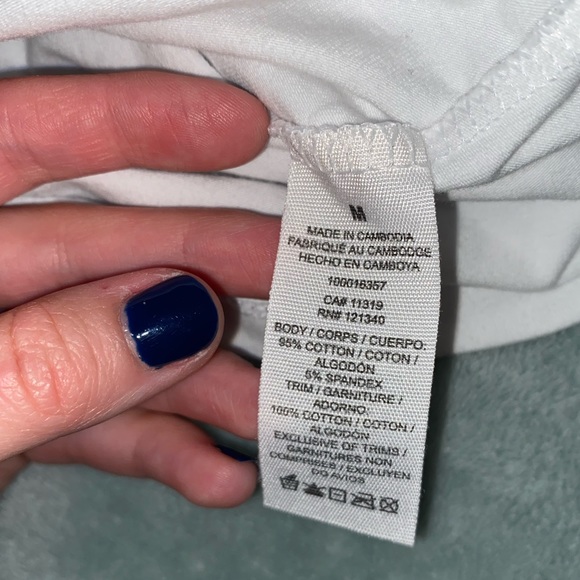 Detailed tshirt - Picture 3 of 3